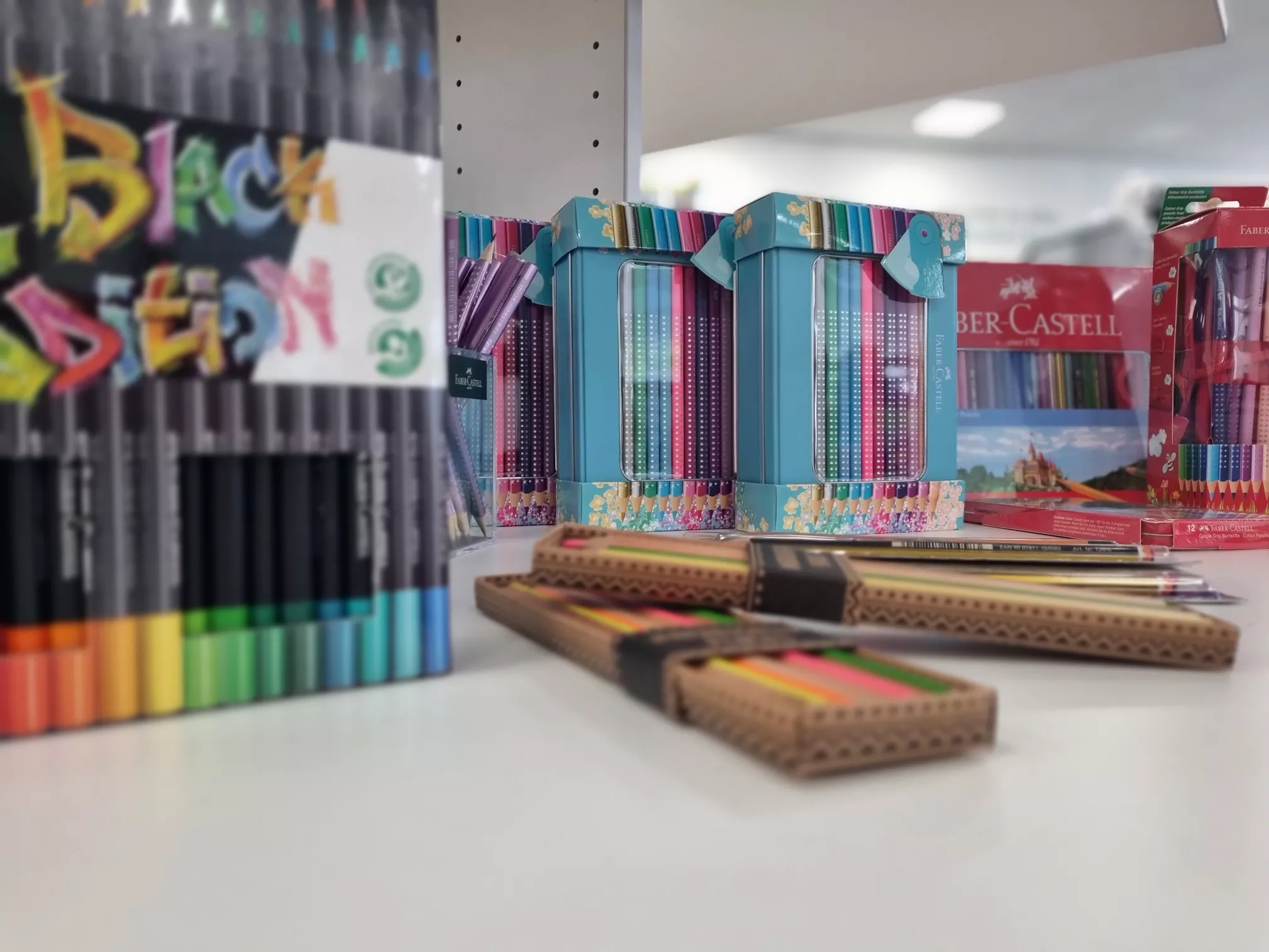 Alles was der Schüler begehrt im Schulmarkt bei Mandt Büroorganisation